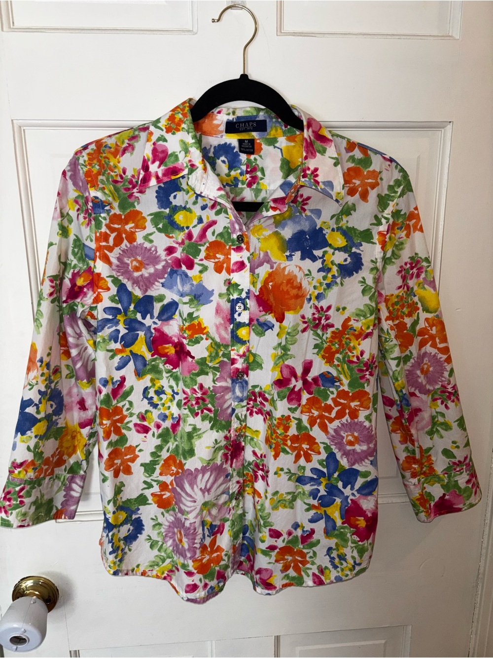 Chaps Women’s button up floral print